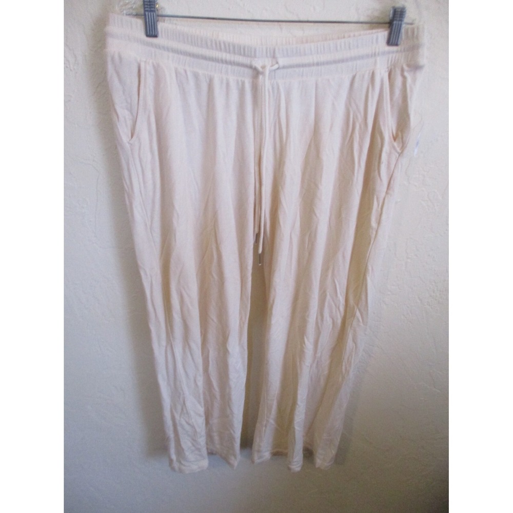 A Pea In The Pod Wide Leg Crop Drawstring Maternity Pants Size M NWT Soft Modal
